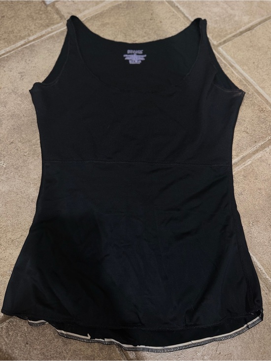 SPANX Other - SPANX Black Scoop Neck Shaping Tank